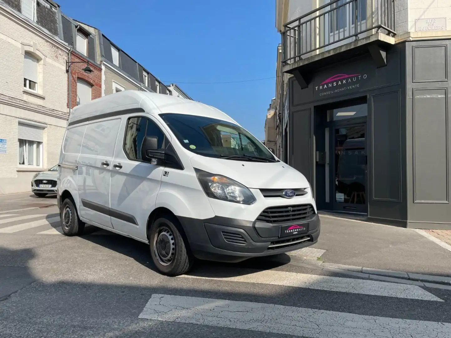 Ford Transit CUSTOM FOURGON 290 L1H2 2.0 TDCi 105 AMBIENTE Blanco - 1