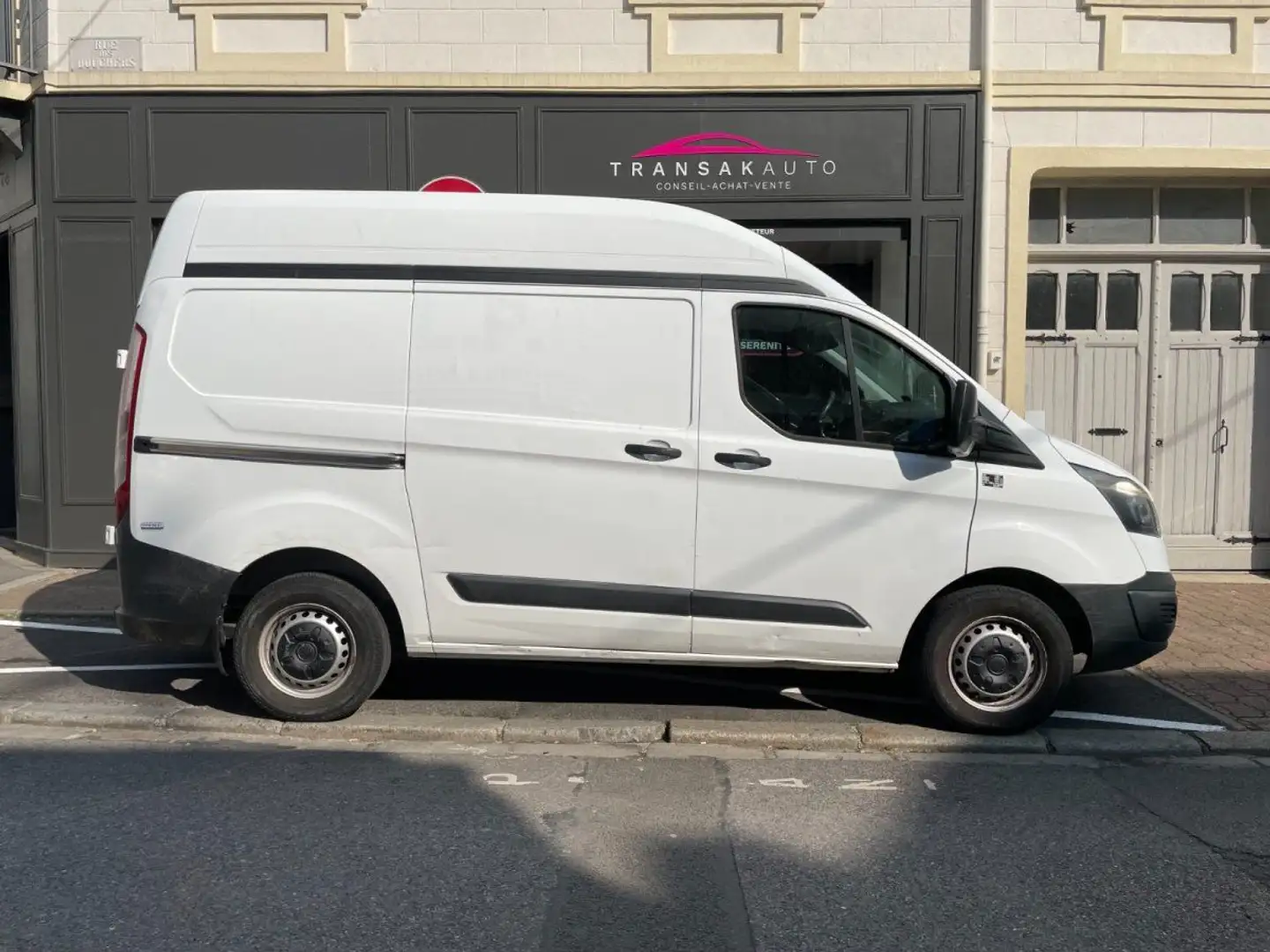 Ford Transit CUSTOM FOURGON 290 L1H2 2.0 TDCi 105 AMBIENTE Blanco - 2