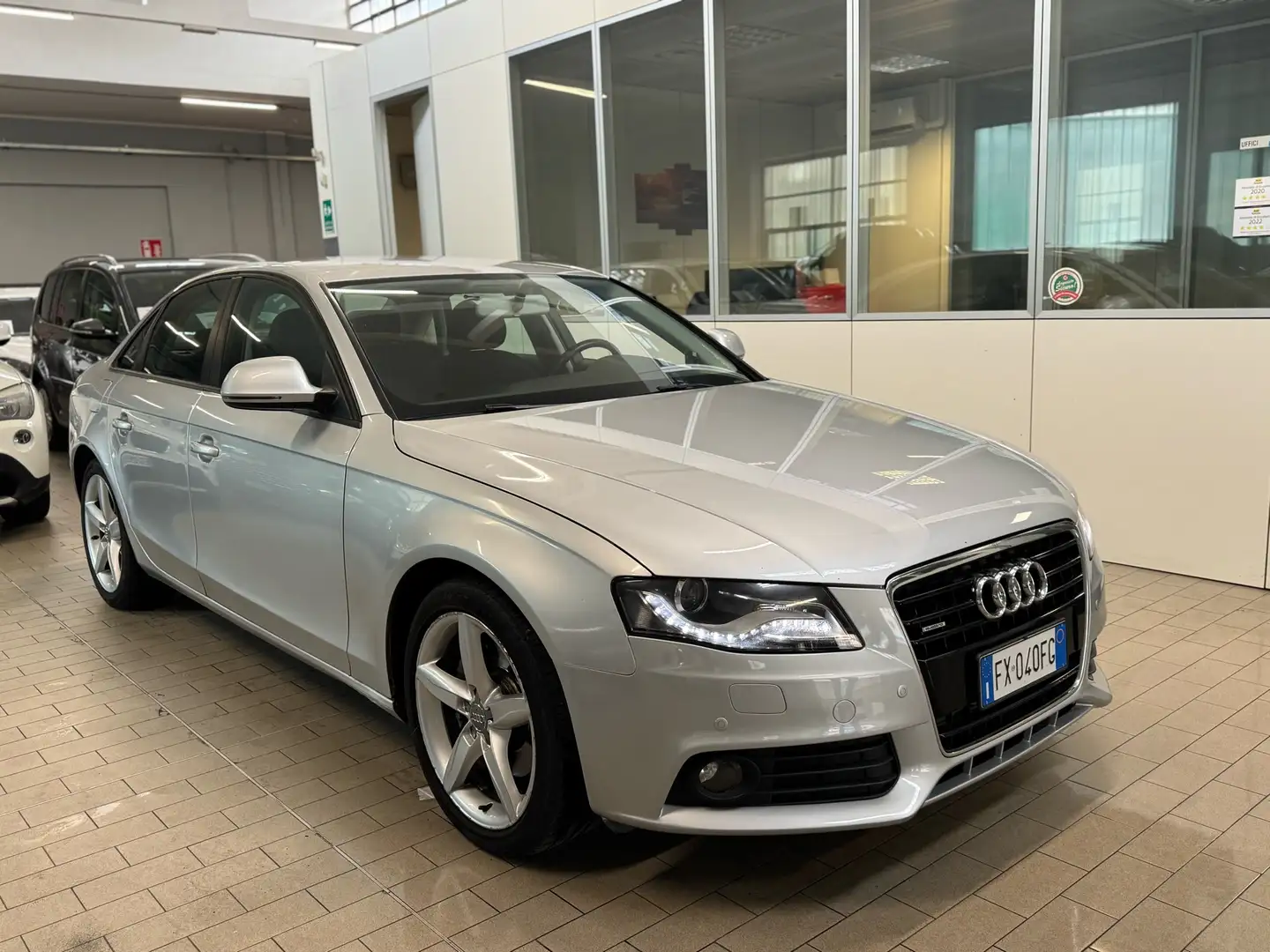 Audi A4 3.2 V6 fsi quattro INTROVABILE - 1