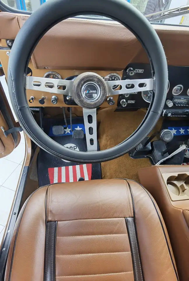 Jeep CJ-7 Golden Eagle 5.0 V8 Manuale, foto 12