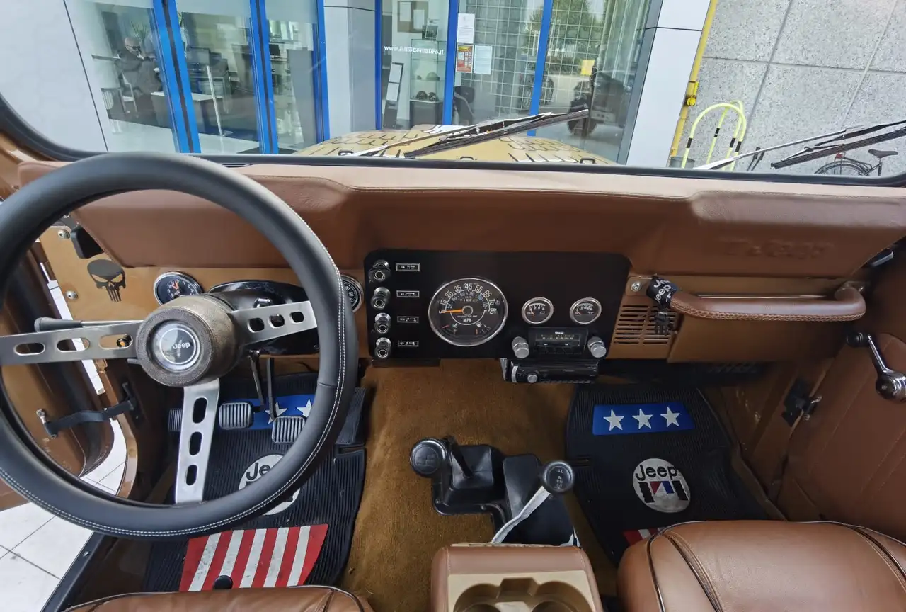 Jeep CJ-7 Golden Eagle 5.0 V8 Manuale, foto 11