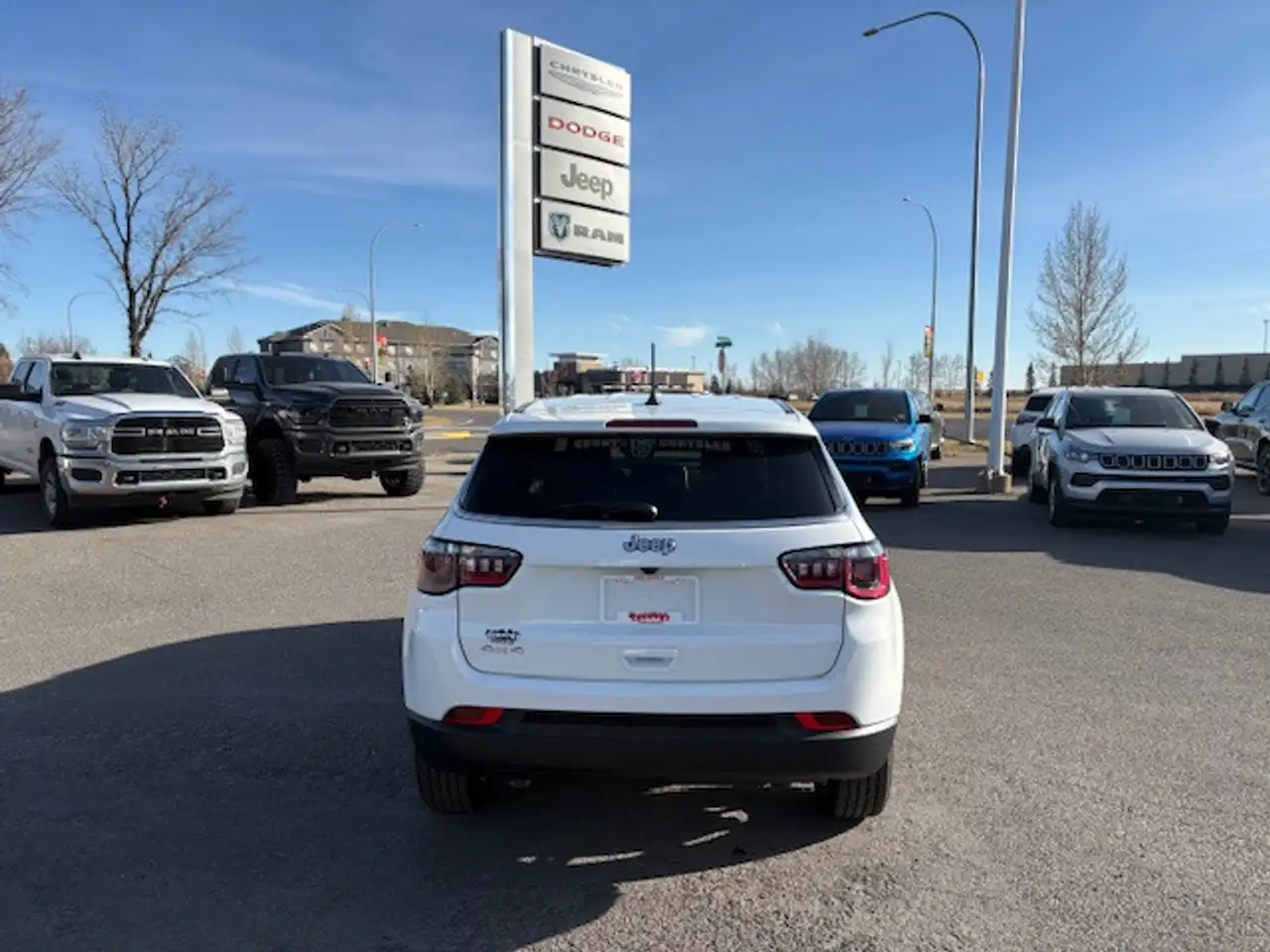 Jeep Compass снимка Jeep Compass
