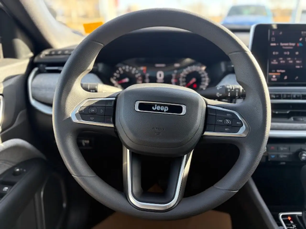 Jeep Compass снимка Jeep Compass