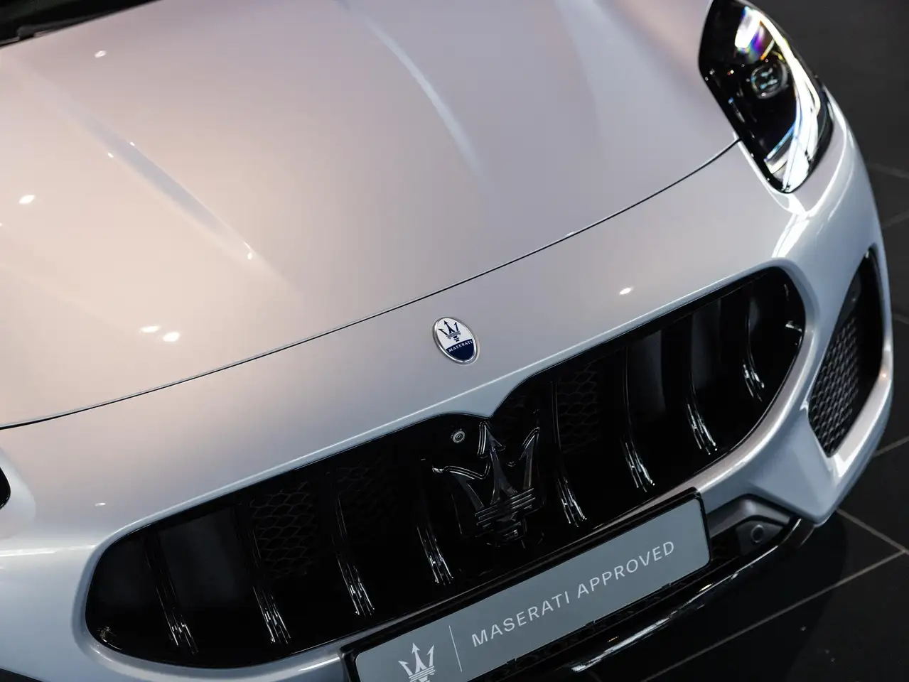 Maserati Grecale 2025 — фото 12