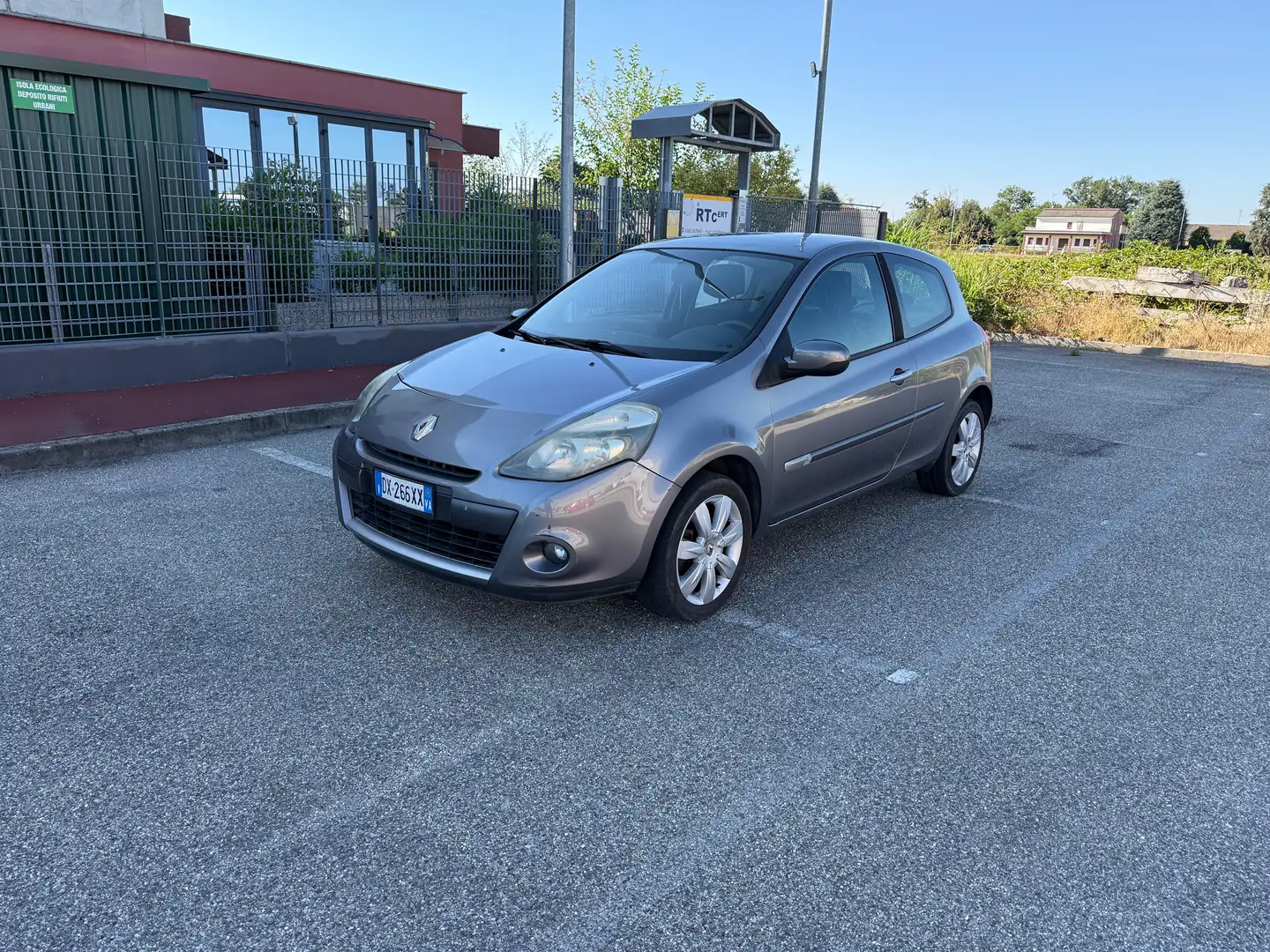 Renault Clio Clio III 2009 3p 1.2 tce Luxe 100cv Grigio - 1