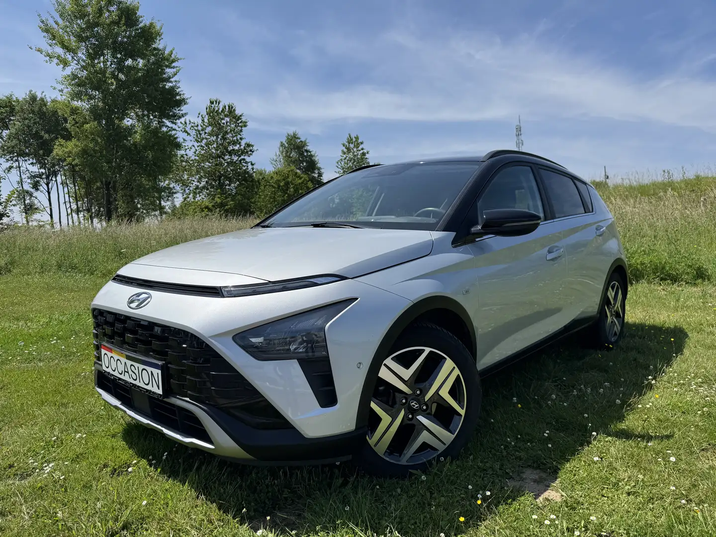 Hyundai BAYON 1.0 T-GDi MHEV Techno DCT/GARANTIE 12 MOIS Grijs - 1