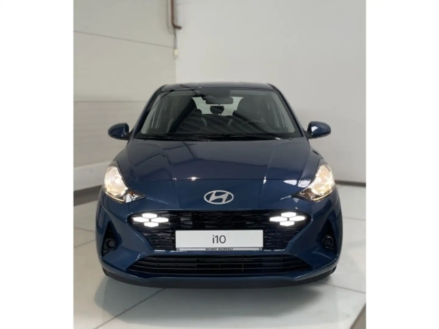 Hyundai i10 Trend *Lenkradheizung *Sitzheizung *Klimaanlage Blau - 2