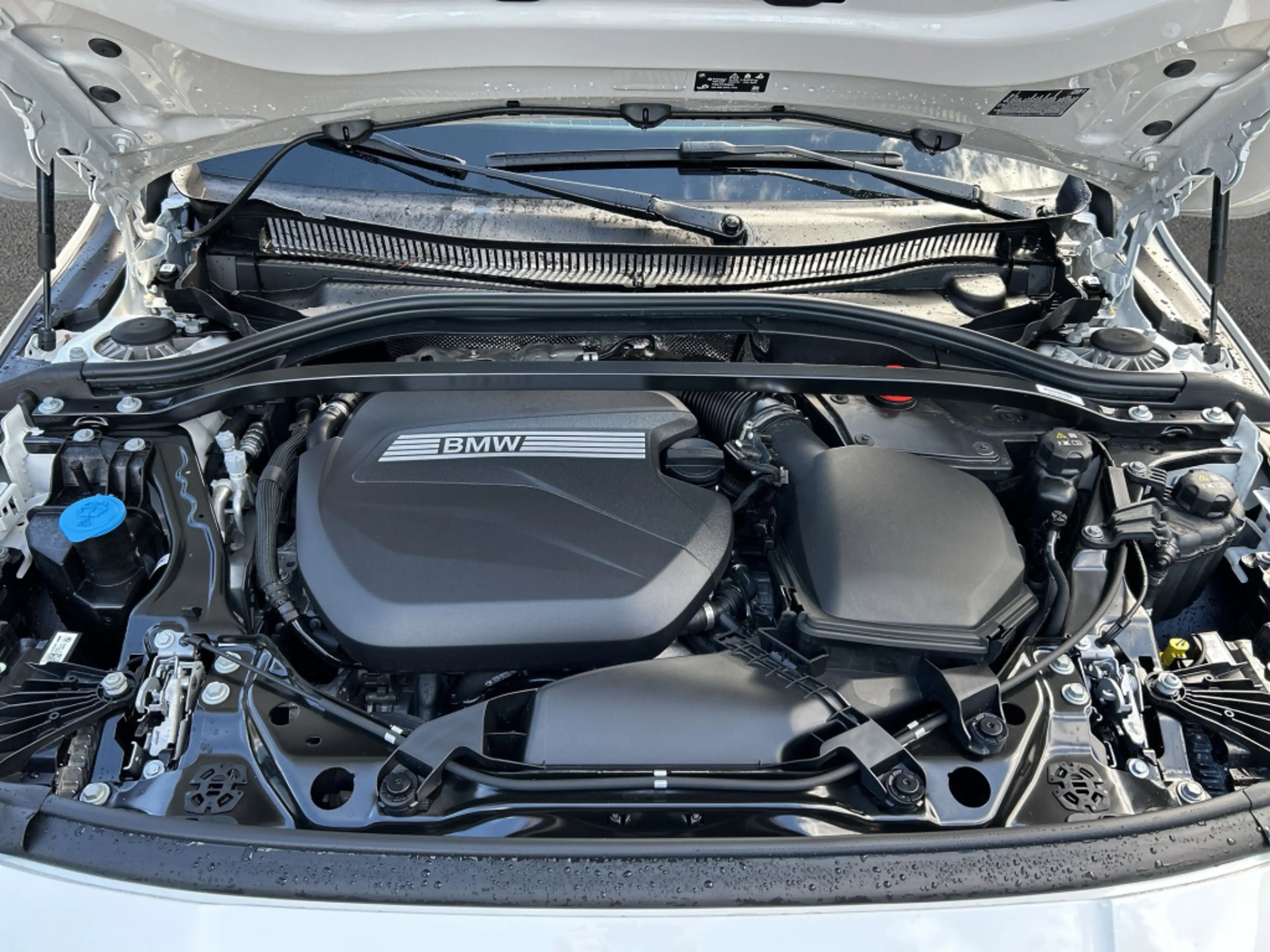 BMW 120 d LED HeadUp Komfortzugang — photo 9