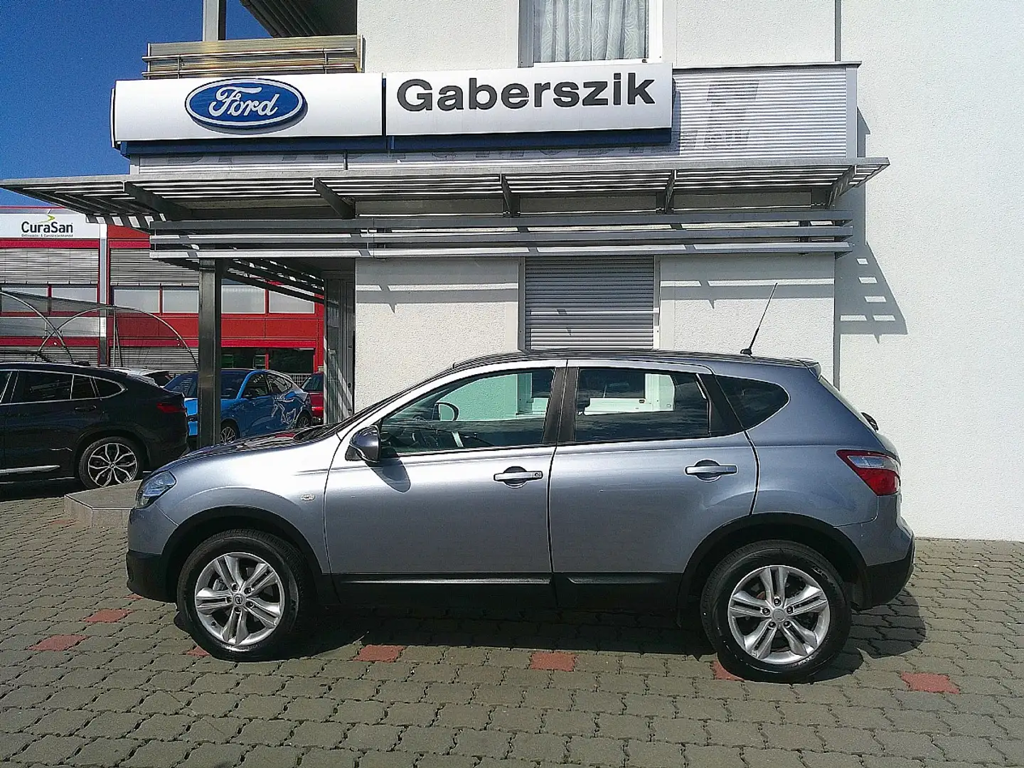 Nissan Qashqai 1,6 16V Acenta 2WD Grau - 2
