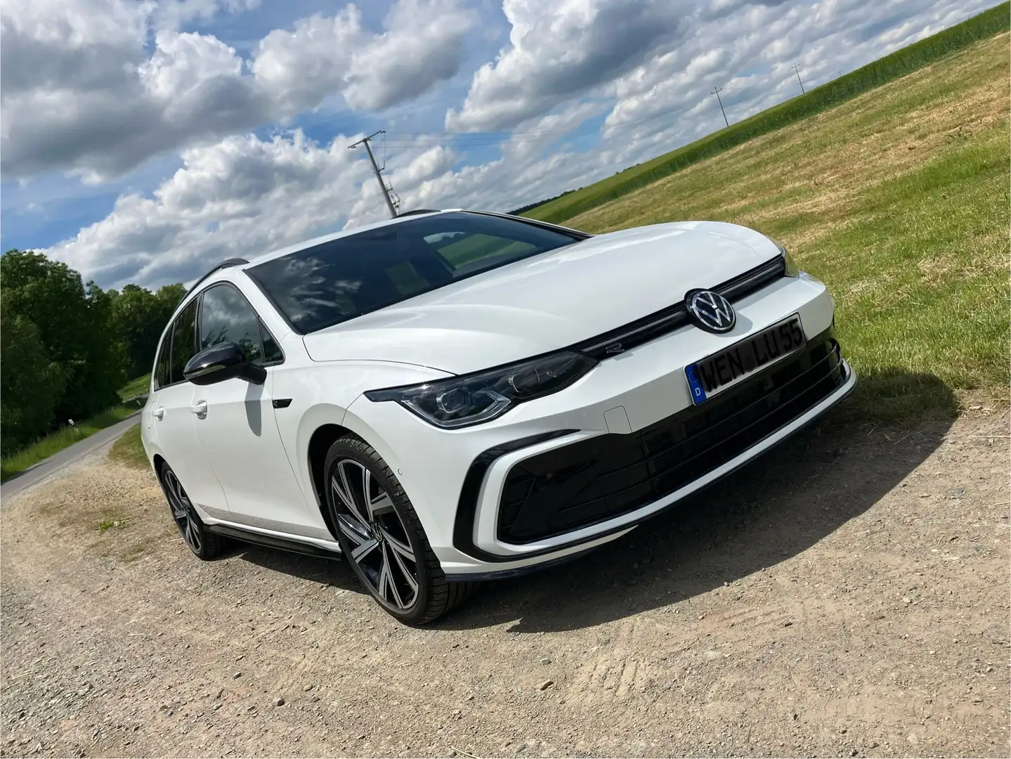 Volkswagen Golf Variant 2.0 TSI OPF DSG R-Line - 1