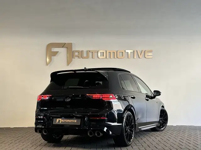 Volkswagen Golf view 4