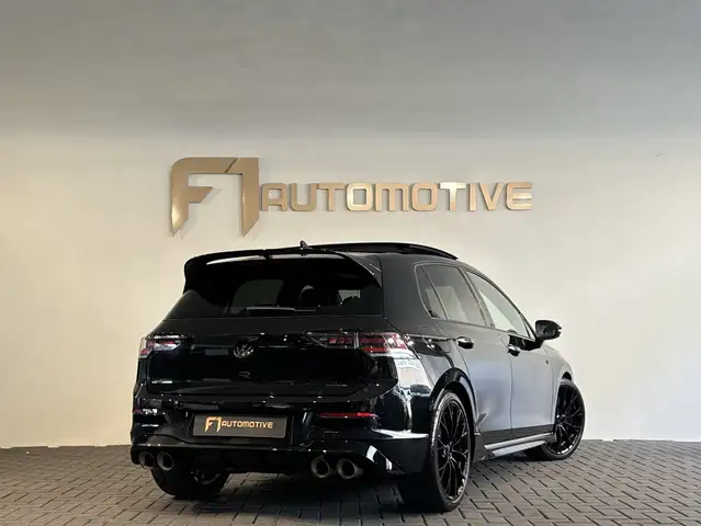 Volkswagen Golf view 5