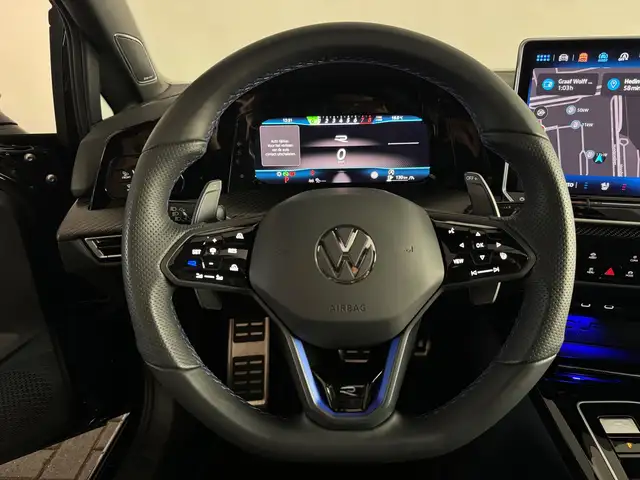 Volkswagen Golf view 12