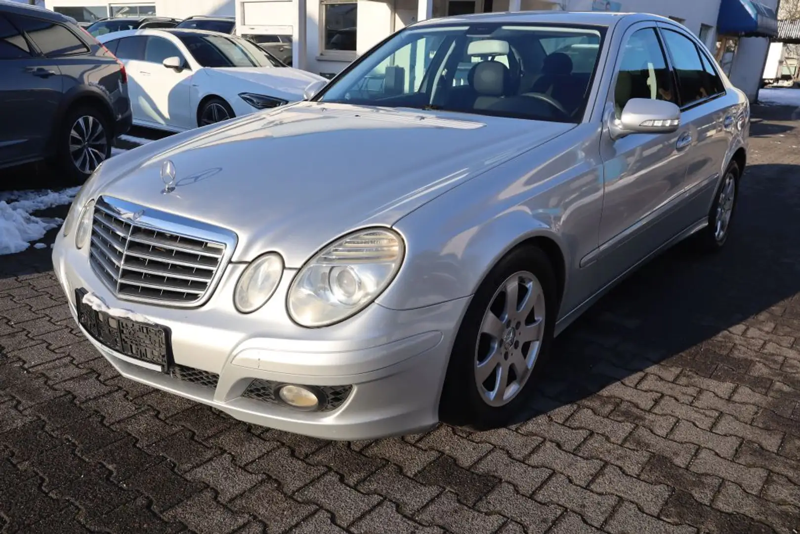 Mercedes-Benz E 220 CDI Automatik Classic DPF - 1