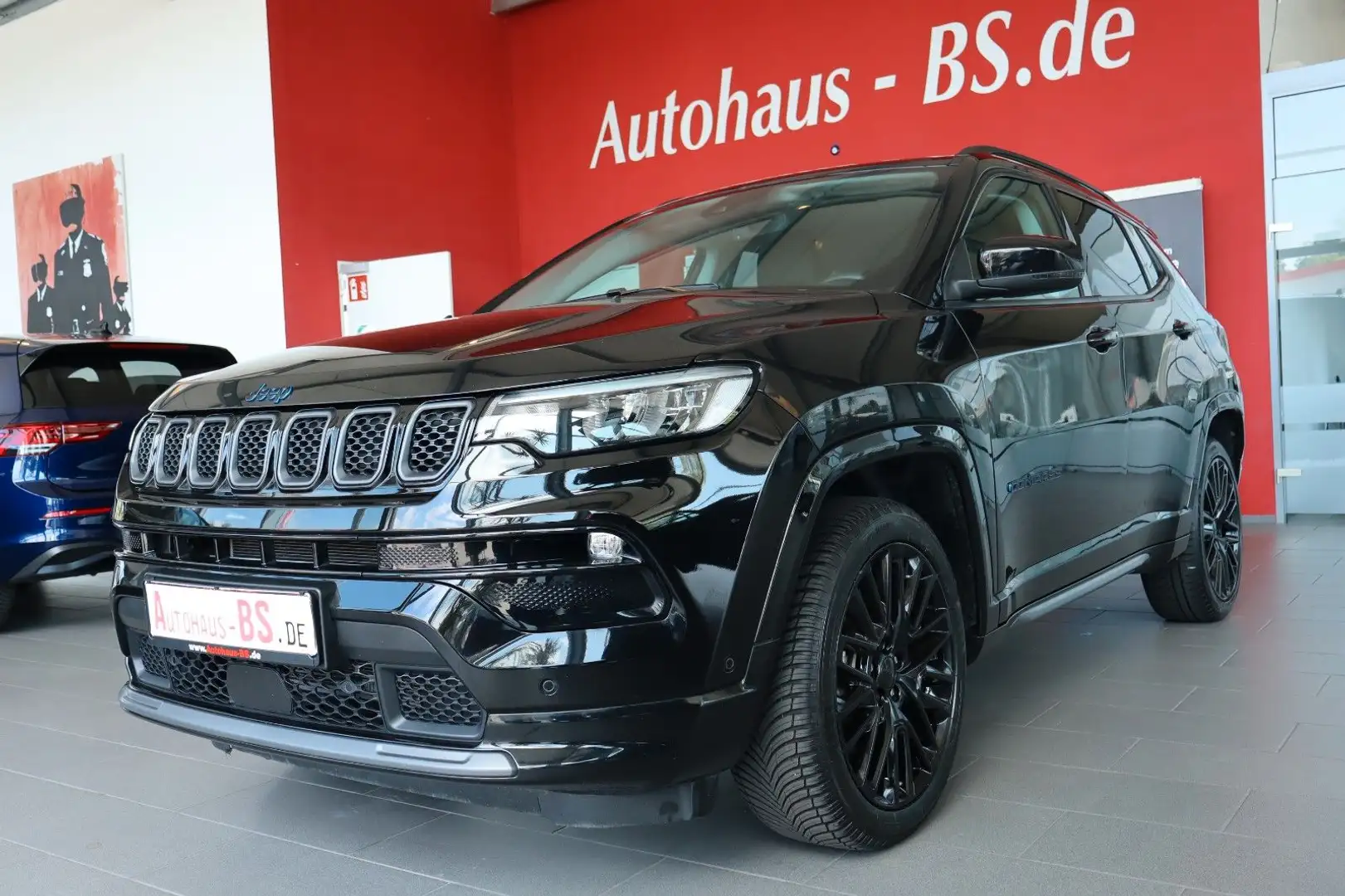 Jeep Compass S Plug-In Hybrid 4WD,Kamera,Navi,LED,1Hd Zwart - 1