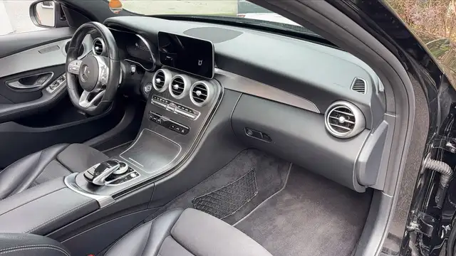 Mercedes-Benz C-Class view 10