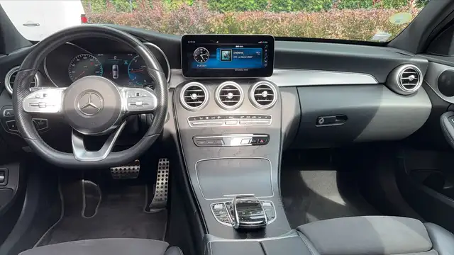 Mercedes-Benz C-Class view 11