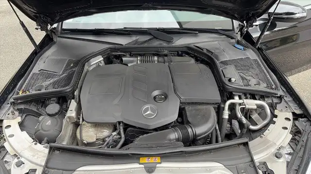 Mercedes-Benz C-Class view 15