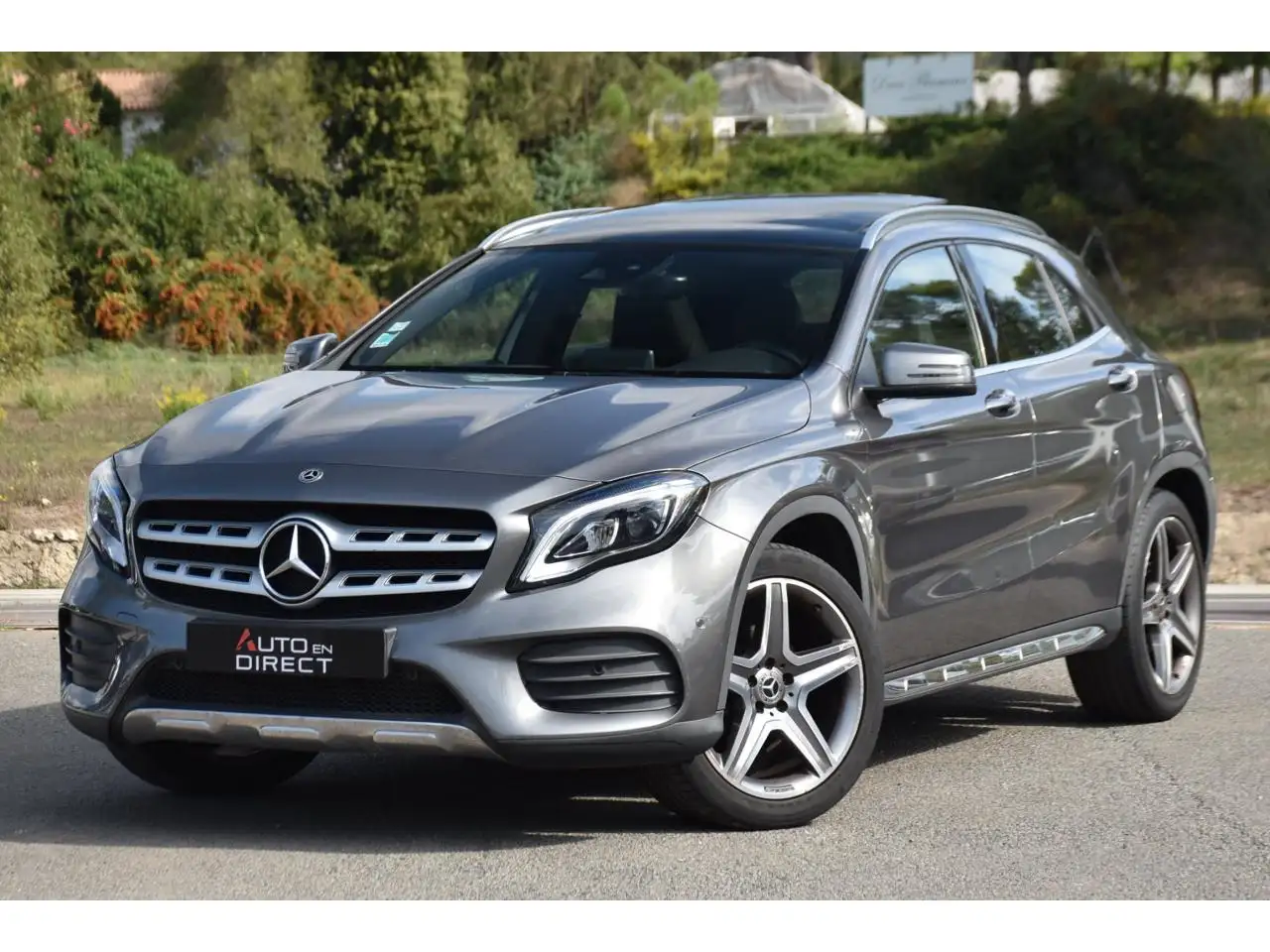 Mercedes-Benz GLA 180