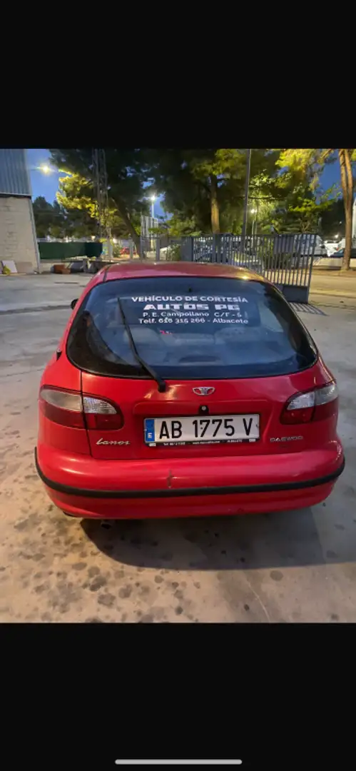 Daewoo Lanos 1.4 SE Daytona Rojo - 1