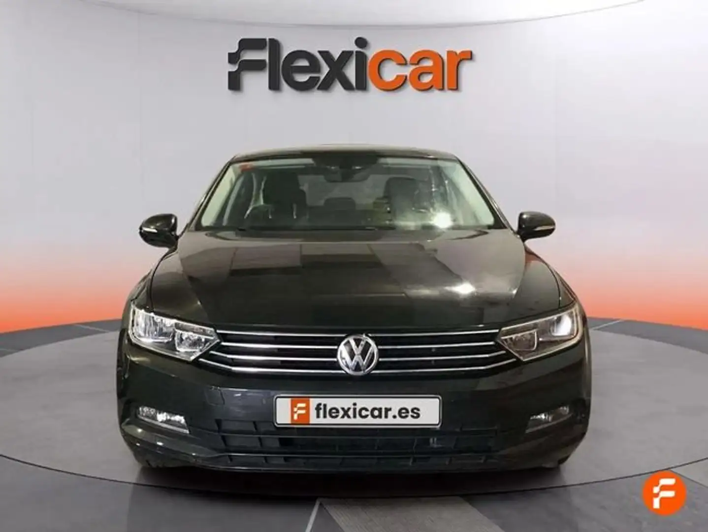 Volkswagen Passat Advance 1.6 TDI 120CV BMT Gris - 2