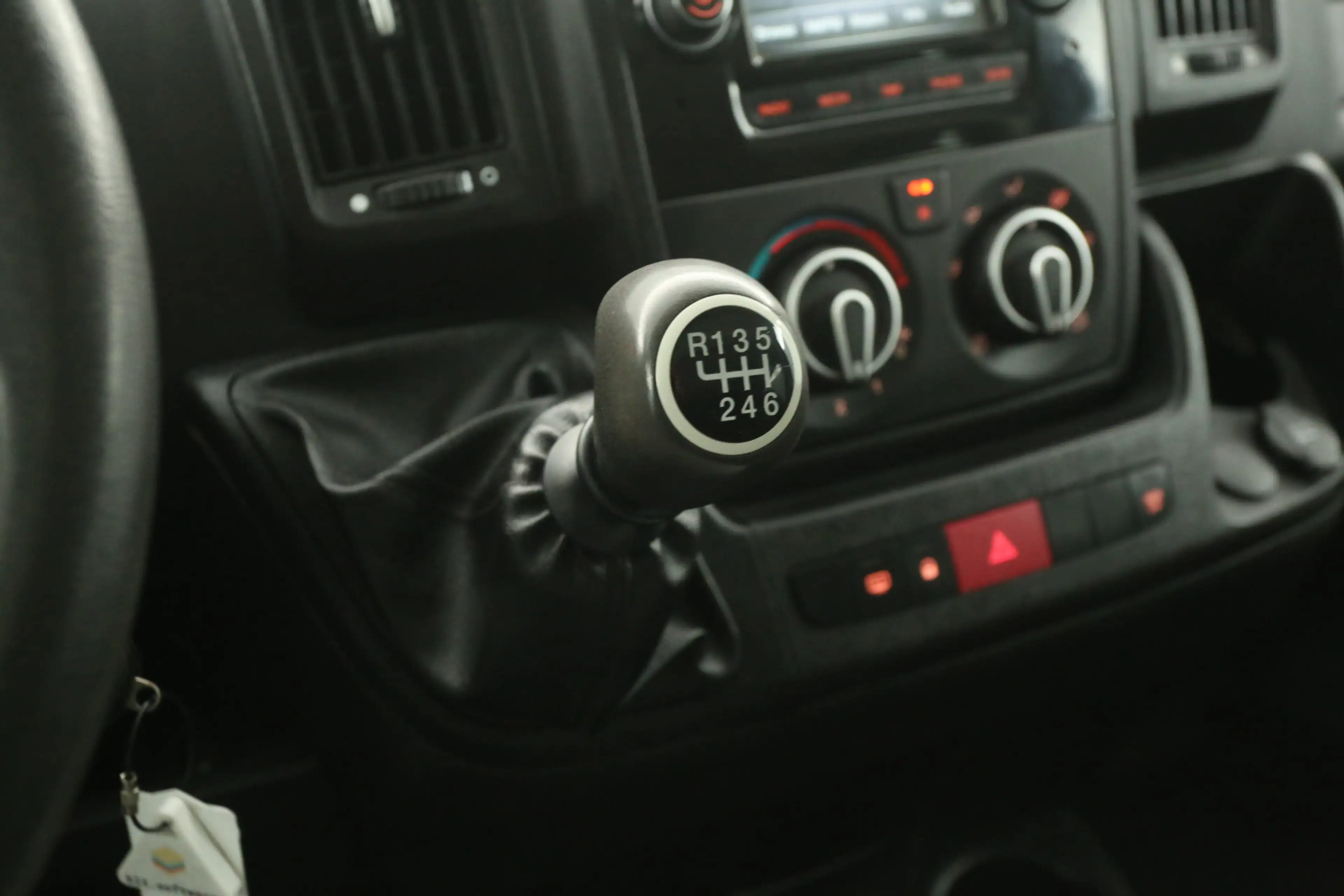 Peugeot Boxer 2.0 BlueHDI L2H1 | Marge | Dubbele Cabine | Airco — photo 22