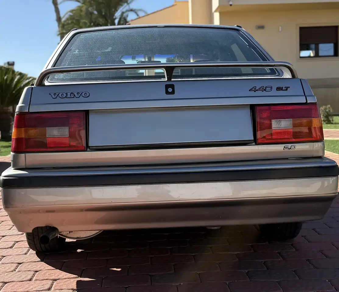 Volvo 440 2.0 GLT, foto 5