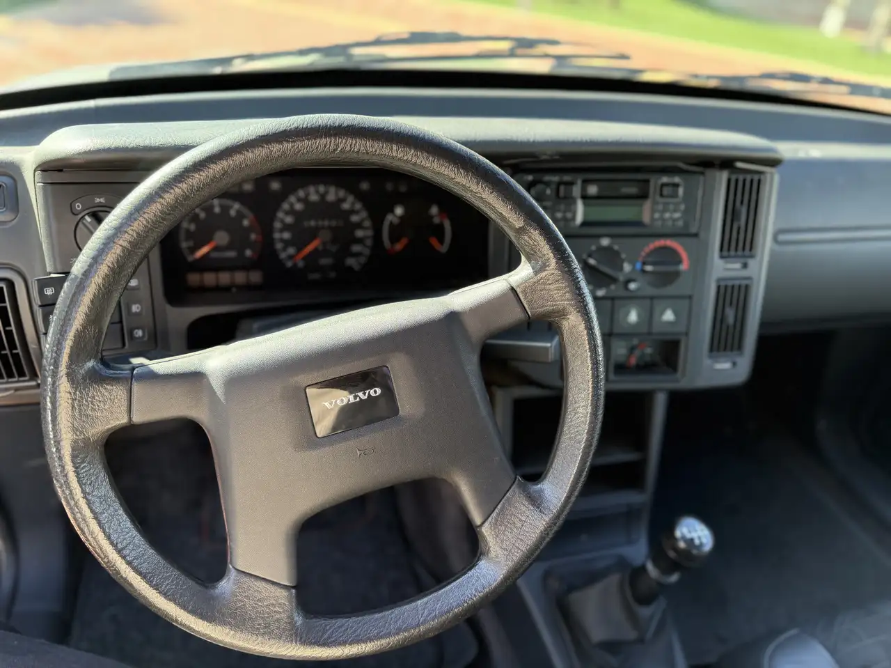 Volvo 440 2.0 GLT, foto 7
