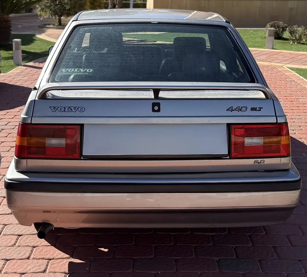 Volvo 440 2.0 GLT, foto 4