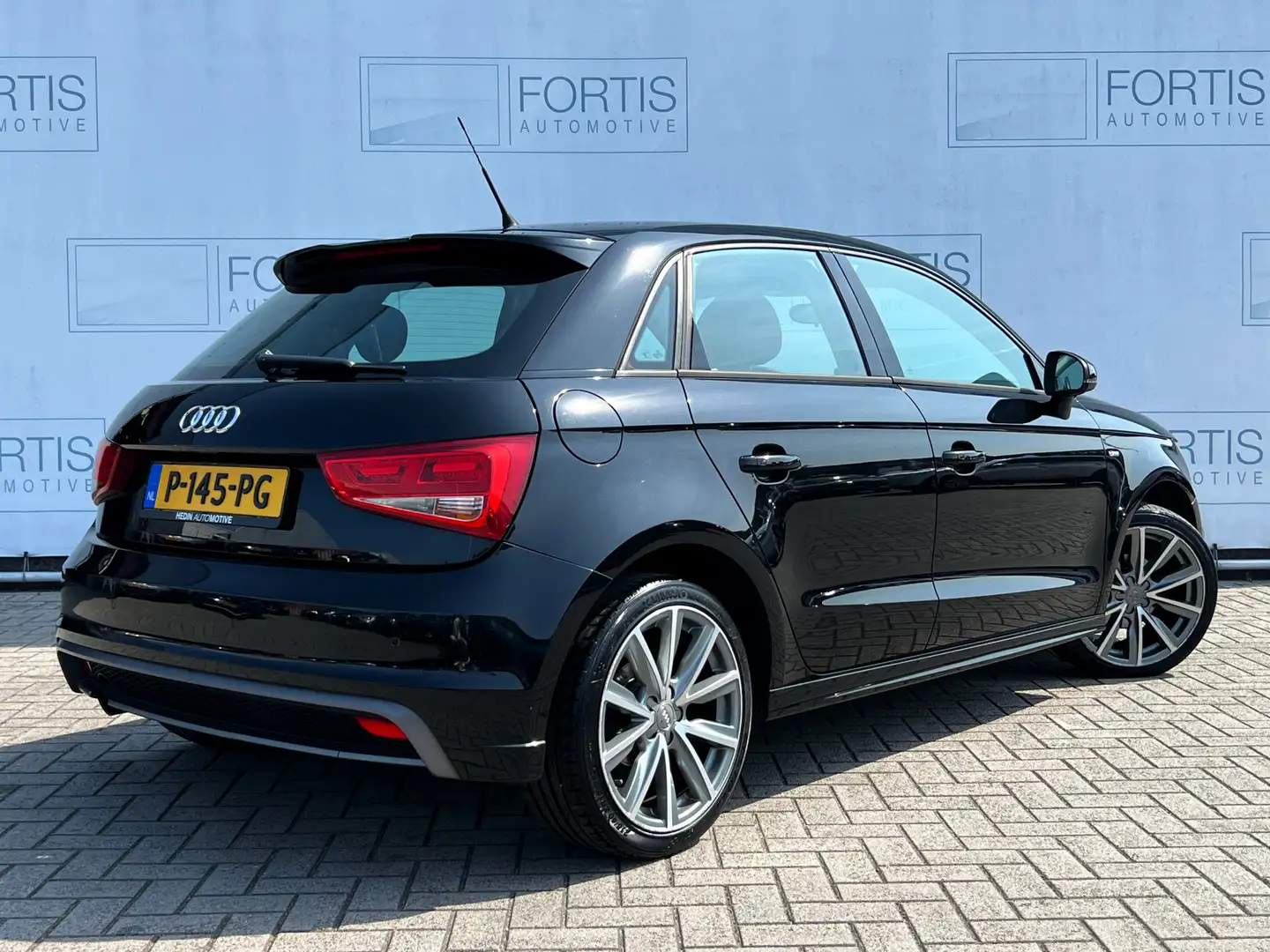 Audi A1 Sportback 1.2 TFSI Pro Line S PARKEERSENSOREN | VE Negro - 2
