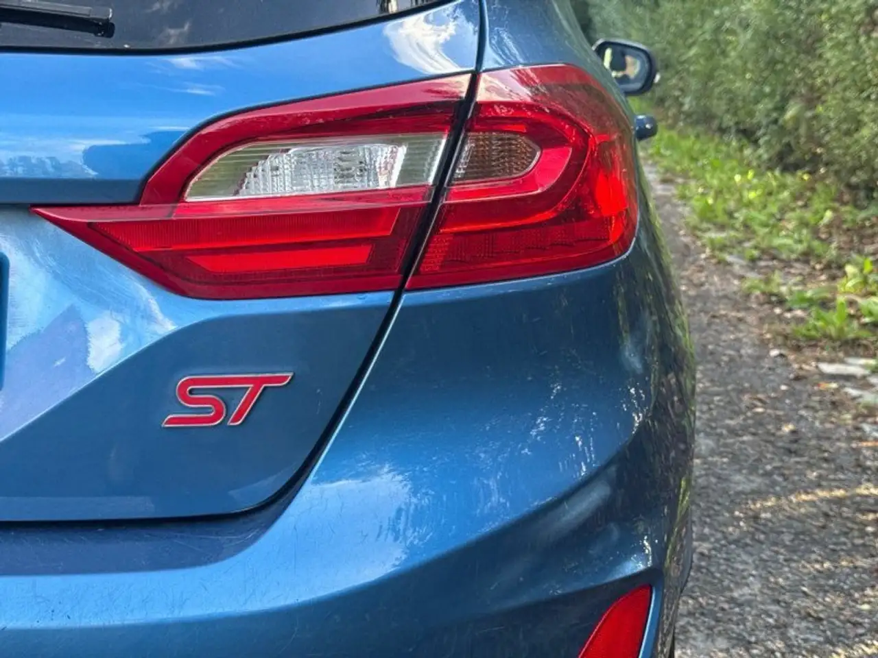 Ford Fiesta ST — photo 9