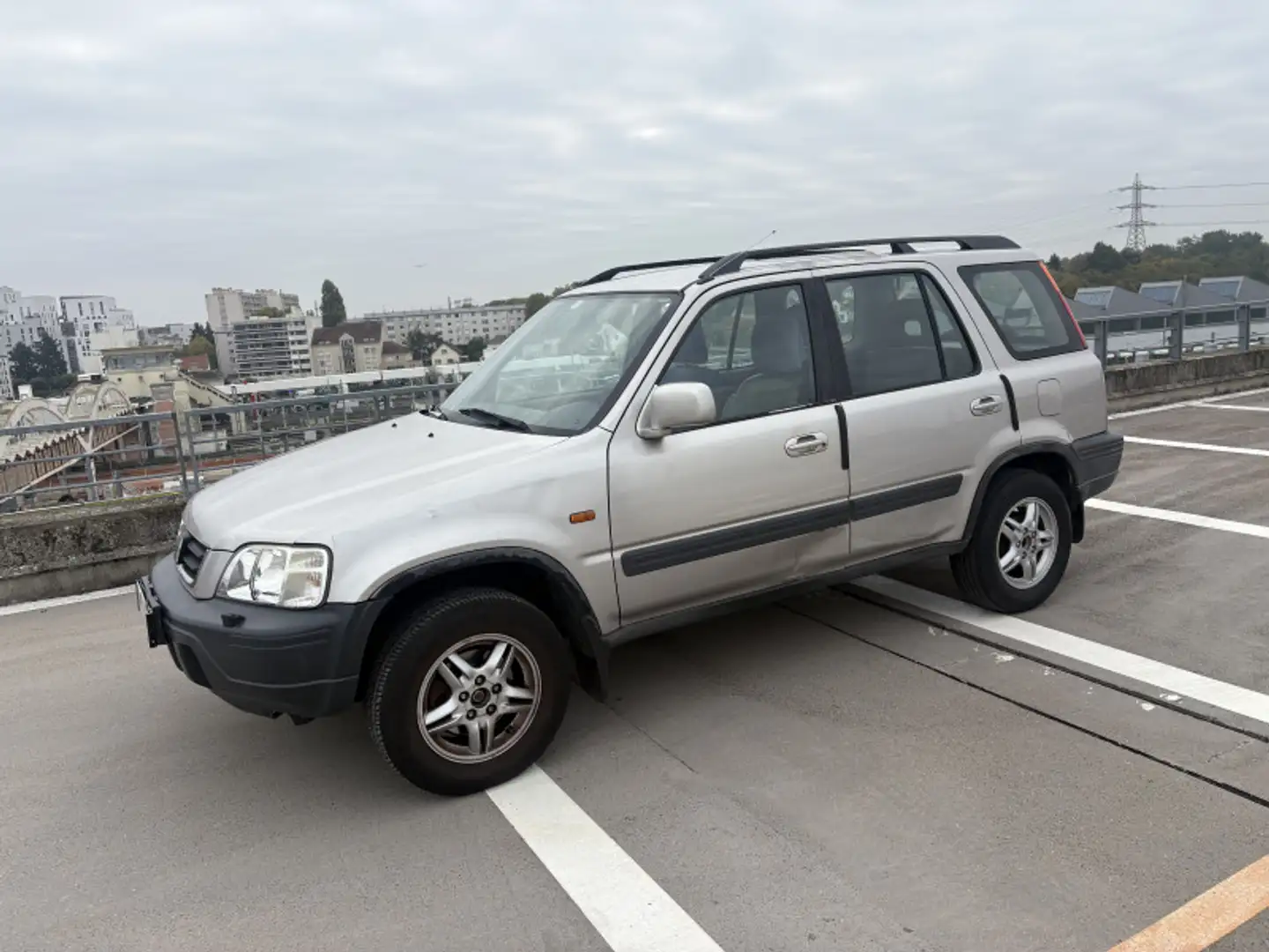 Honda CR-V 2.0I 128CH LS BA Grijs - 1