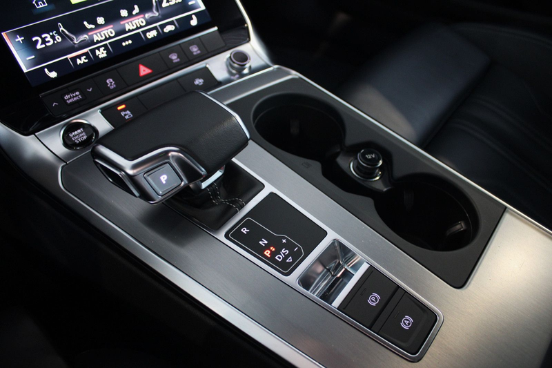 Audi A6 AVANT 50 TFSI E QU. S LINE SPORT-PAKET PLUS — photo 12