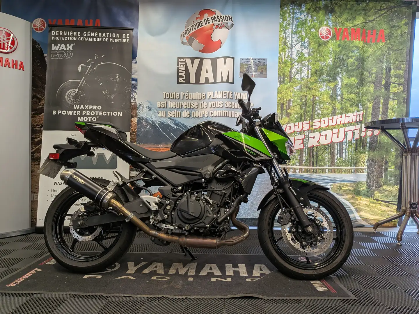 Kawasaki Z 400 - 1