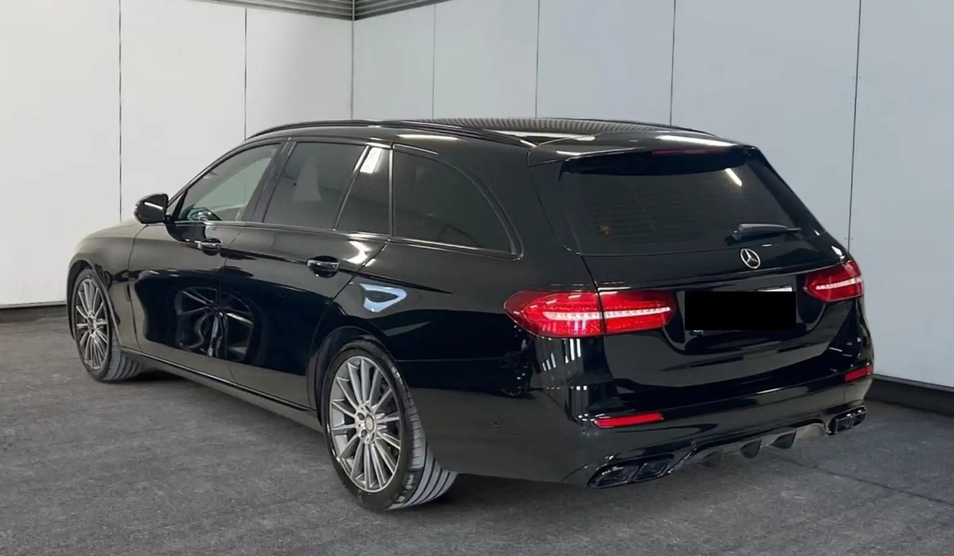 Mercedes-Benz E 220 d d 9G-Tronic AMG-LINE WIEDESCREEN*Kamera Schwarz - 2