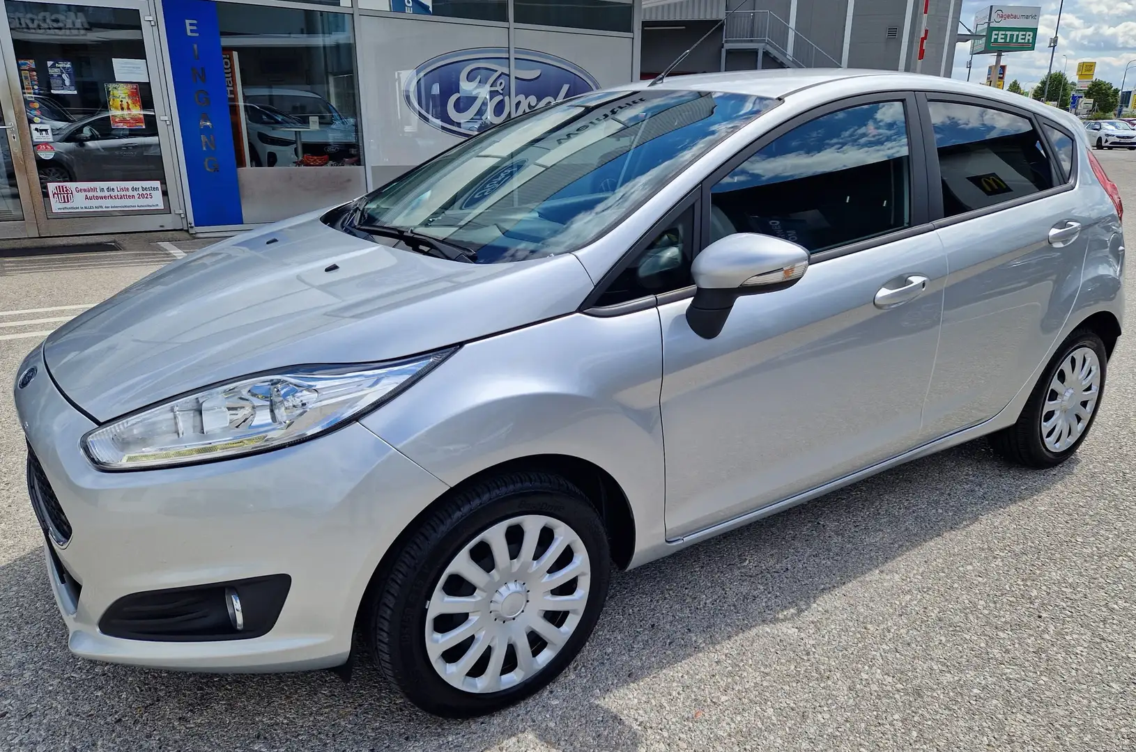 Ford Fiesta Trend - 2