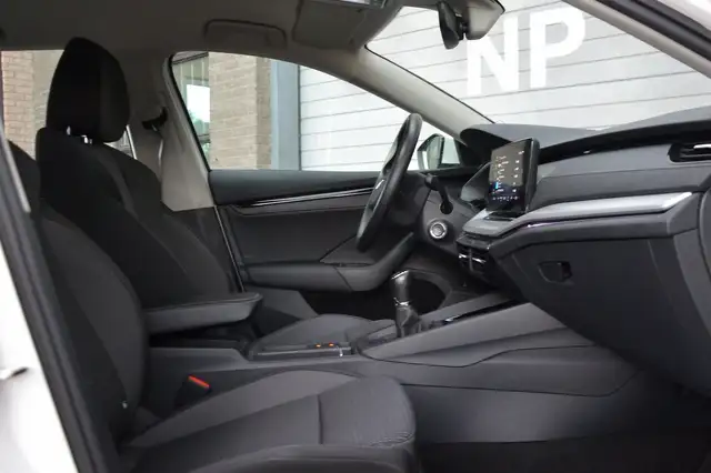 Skoda Octavia view 9