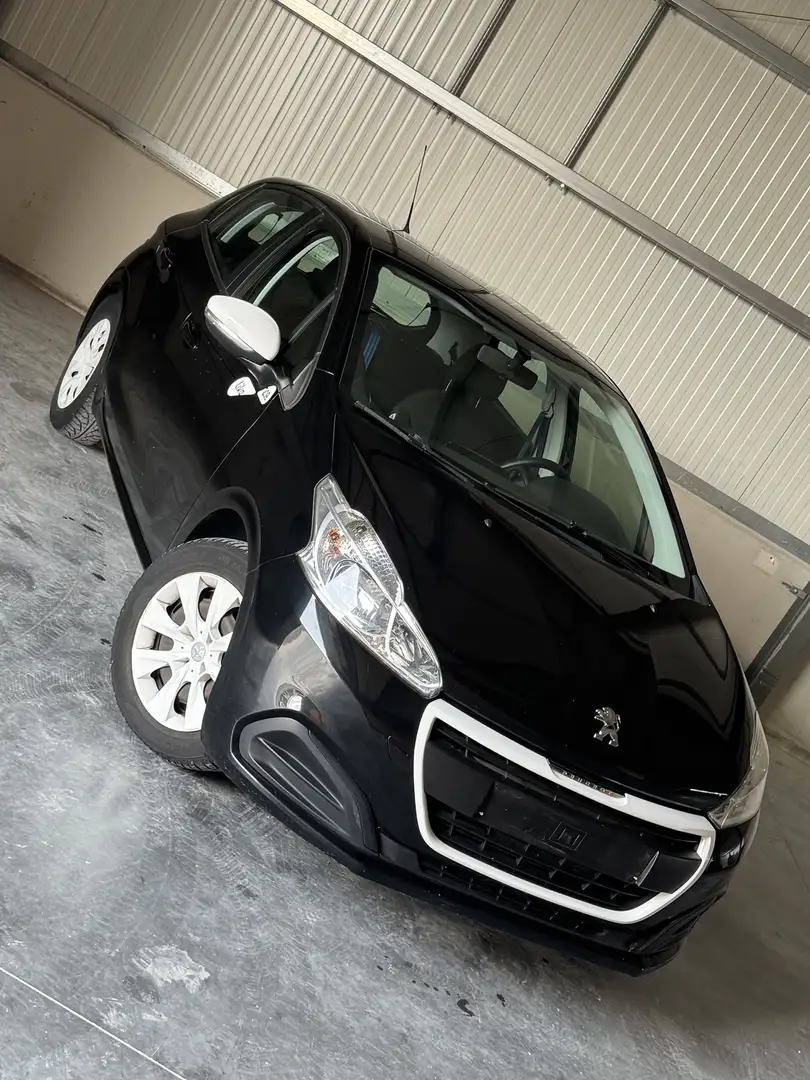 Peugeot 208 1.0i Like Réservé Noir - 1