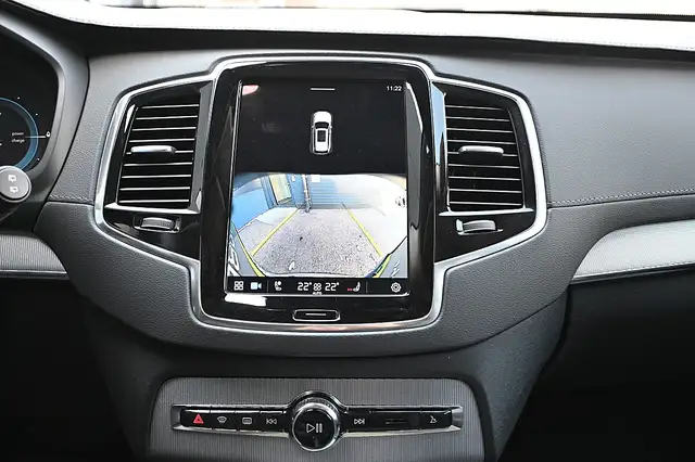Volvo XC90 T8 AWD Recharge PHEV Plus Bright Geartronic ACC... Ansicht 17