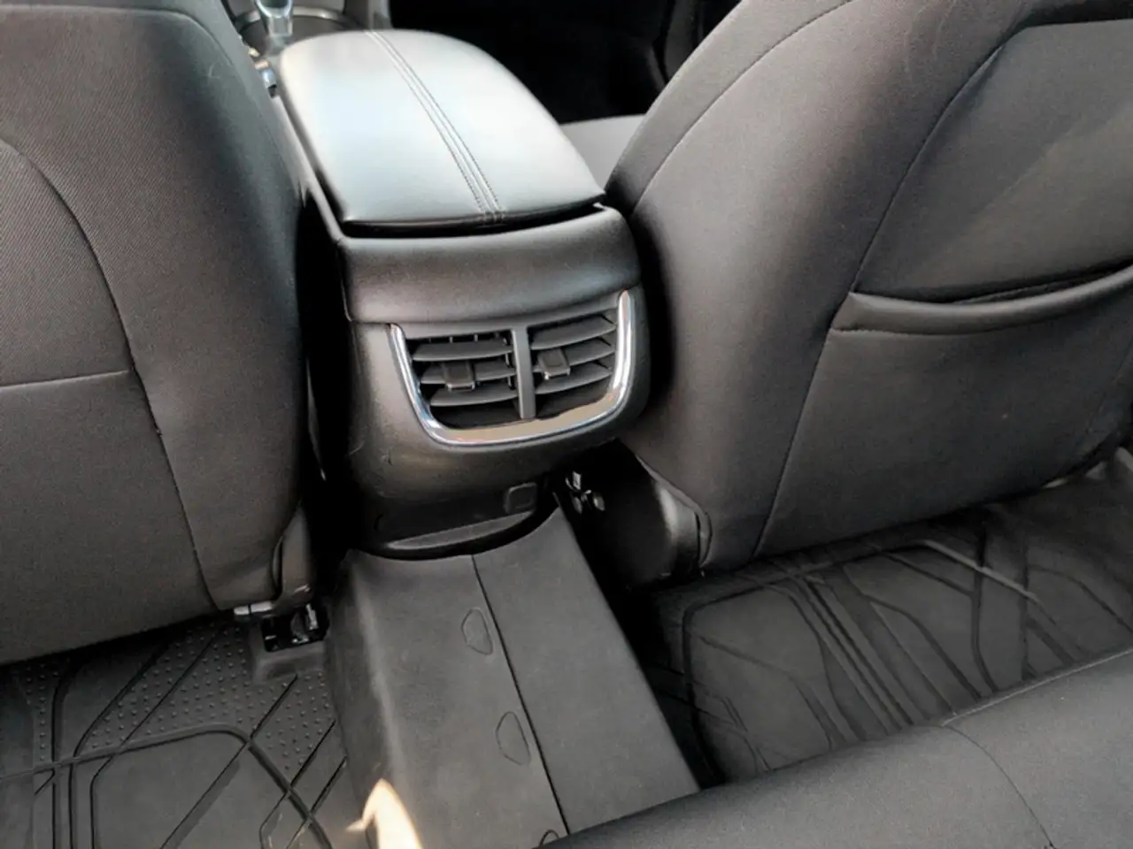 Chevrolet Malibu снимка Chevrolet Malibu