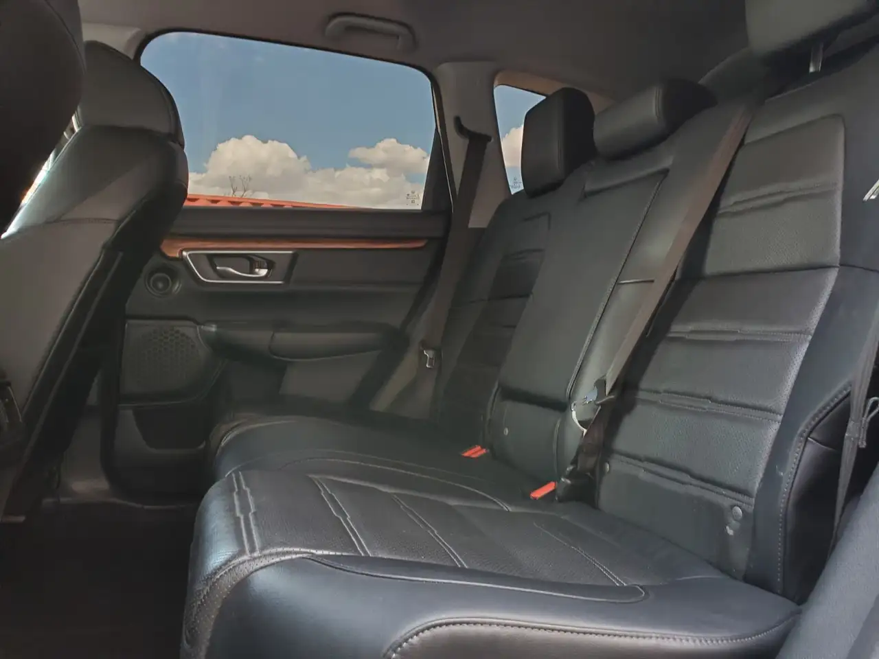 Honda CR-V снимка Honda CR-V