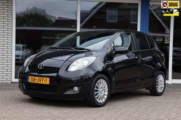 1.3 VVTi Dynamic 5-drs Trekhaak Airco