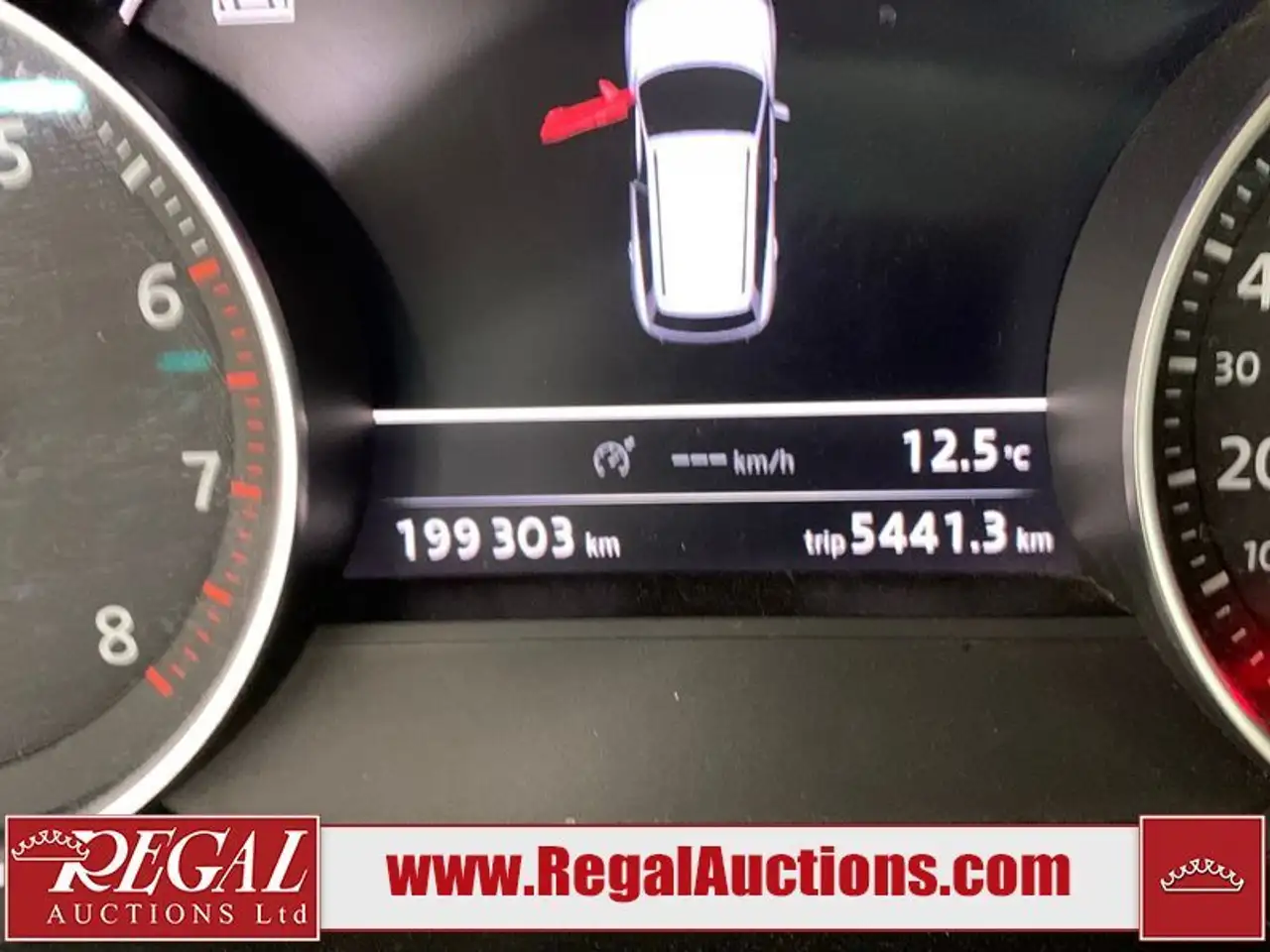 Volkswagen Touareg снимка Volkswagen Touareg