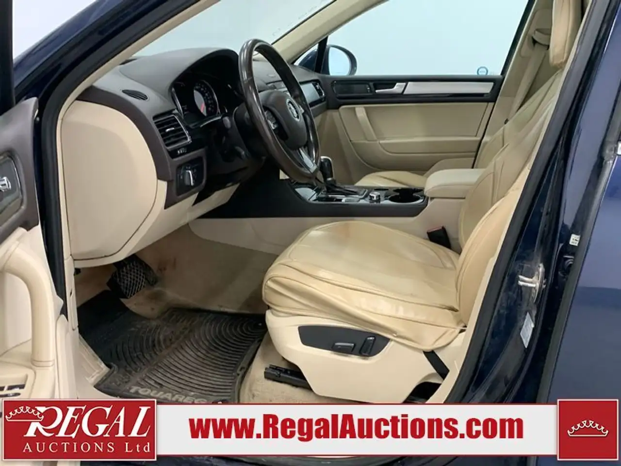 Volkswagen Touareg снимка Volkswagen Touareg