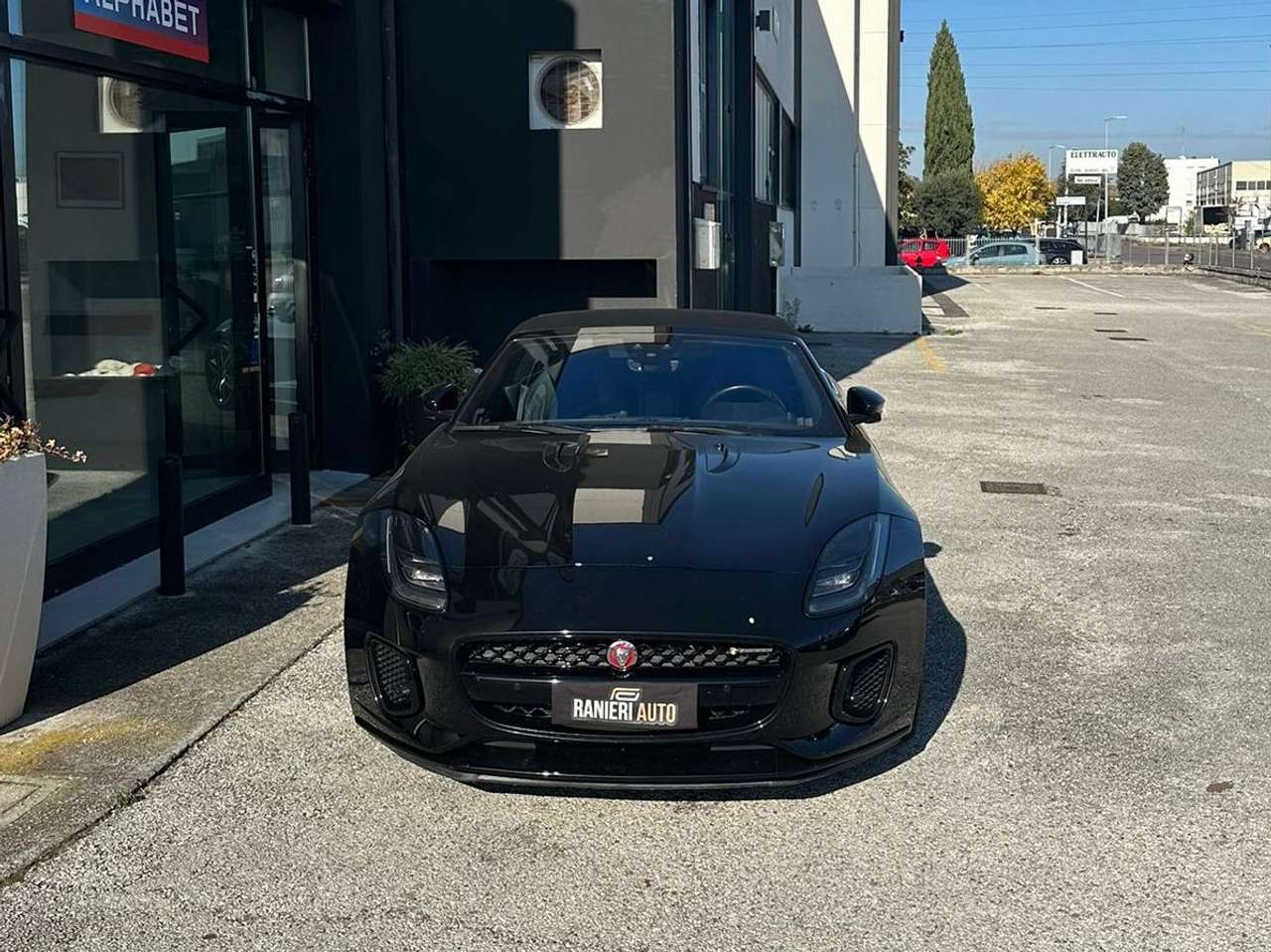 Jaguar F-Type F-Type 2018 Cabrio 2.0 i4 R-Dynamic rwd 300cv