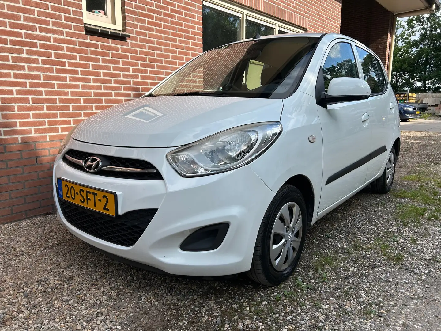 Hyundai i10 1.1 i-Drive Cool Blanc - 1