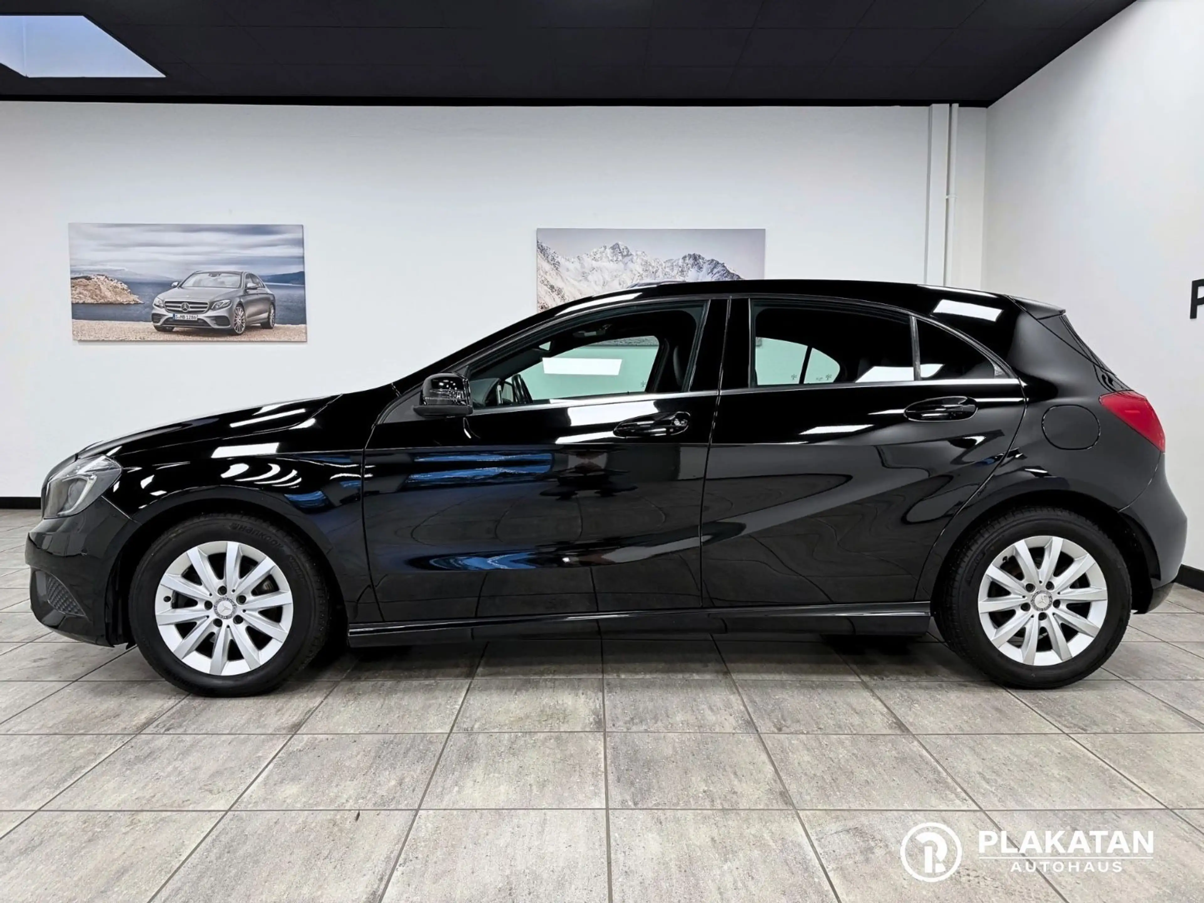 Mercedes-Benz A 200 CDI Leder SportSitz Bi-Xenon Panorama — photo 8