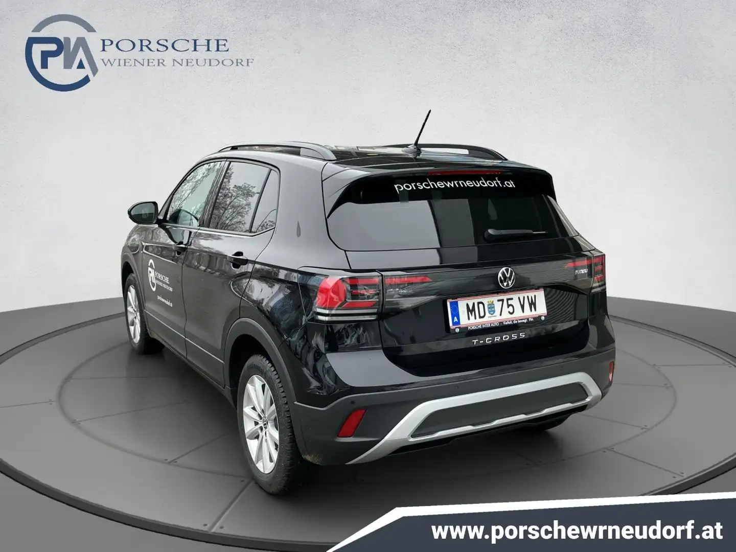 Volkswagen T-Cross Friends TSI Schwarz - 2
