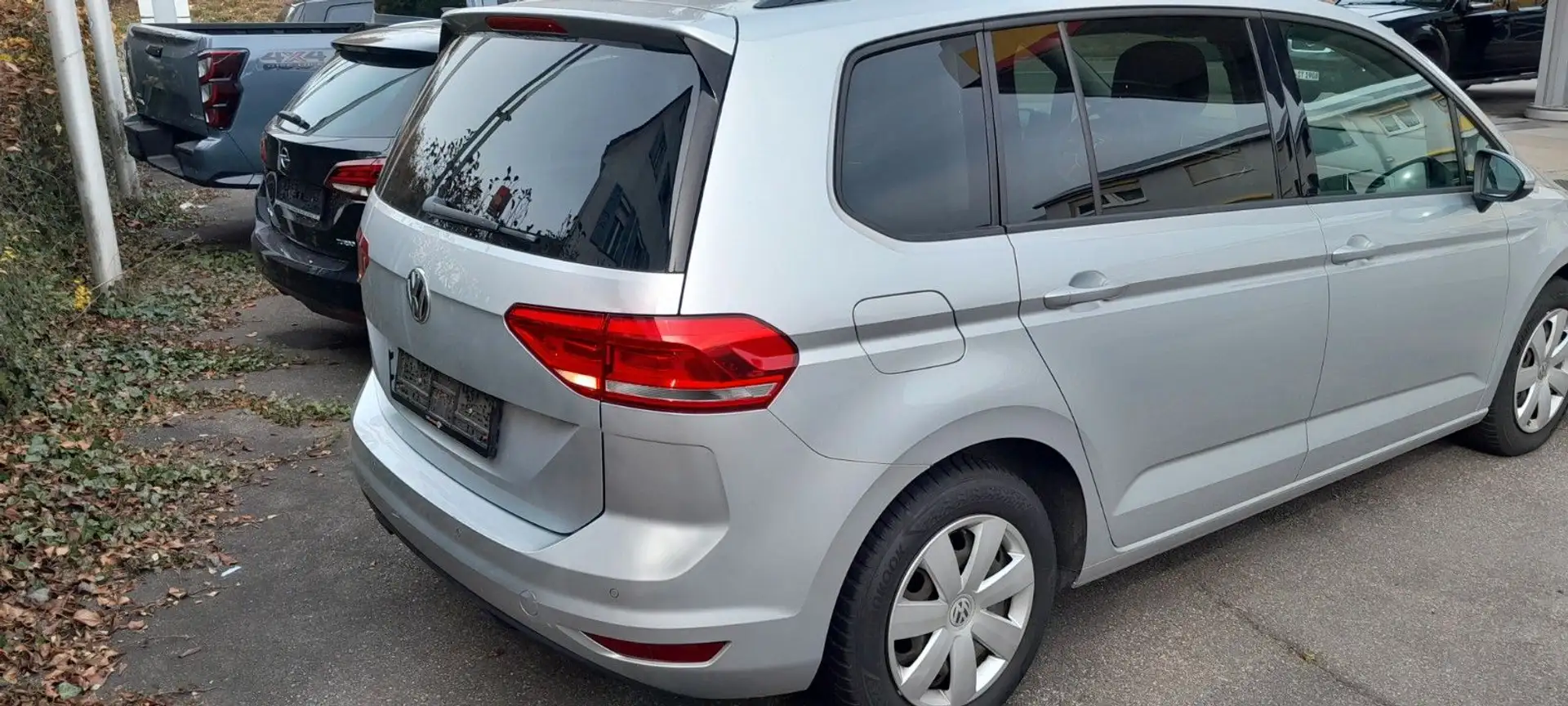 Volkswagen Touran Comfortline BMT/Start-Stopp Silber - 2