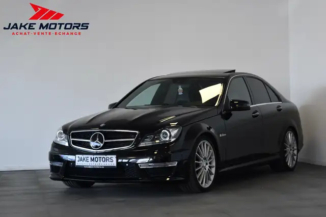 Mercedes-Benz C 63 AMG ** FULL  OPTIONS ** GARANTIE **